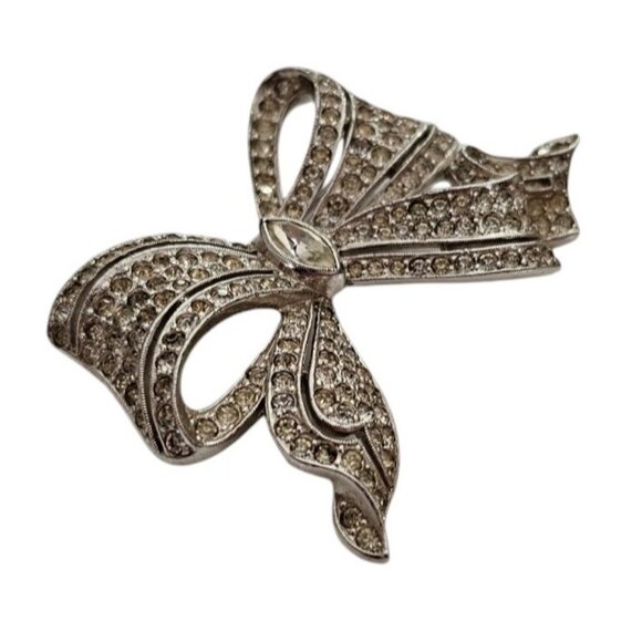 Silver Tone Clear Rhinestone Bow Brooch Rhodium Plated L867 - Picture 3 of 10